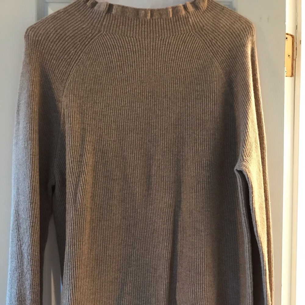 Banana Republic ruffle collar and sleeves sweater. Oatmeal color.